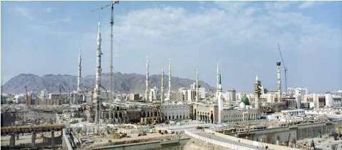 المدينة المنورة تزهو