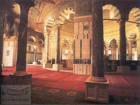 داخل مسجد الصخرة